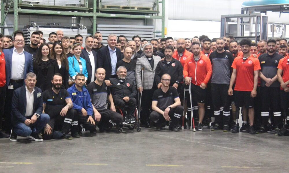 Mercedes-Benz Türk fabrika ziyareti